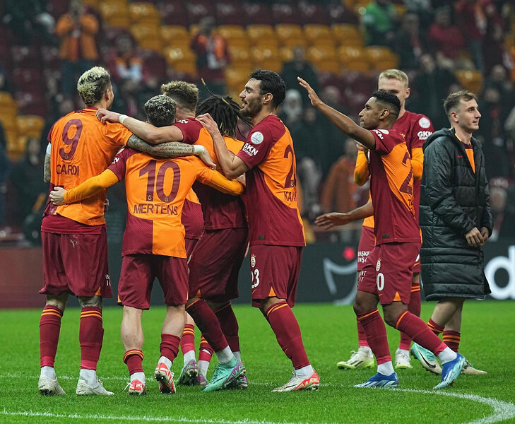 "Qalatasaray" sevərlərə PİS XƏBƏR - Ulduz futbolçusu GEDİR - FOTO