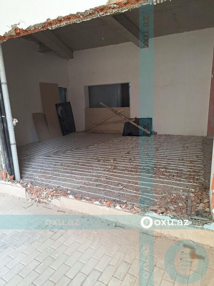 Bakıda pilləkənsiz bina, həyətdə qanunsuz tikili: Sakinlər çıxılmaz vəziyyətdədirlər - ŞİKAYƏT + FOTO