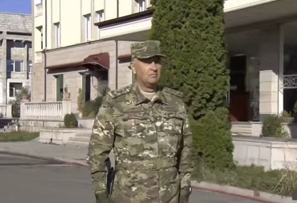 Kərim Vəliyev Hikmət Mirzəyevi şəxsi heyətə təqdim etdi - FOTO