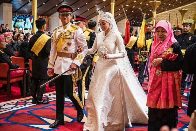 Bruney şahzadəsinin 10 gün 10 gecə davam edəcək toyu - FOTO