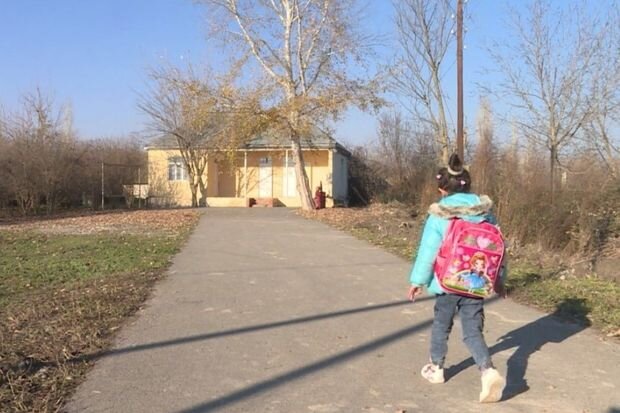 Ölkəmizdə neçə məktəbin cəmi bir şagirdi var? - RƏSMİ AÇIQLAMA