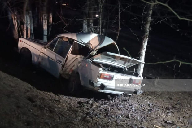 Tovuzda minik maşını aşıb, xəsarət alan var