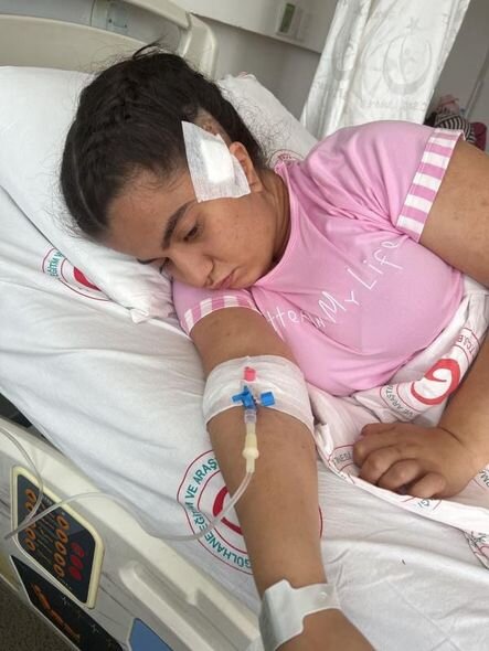 20 yaşlı Ayselin anası fəryad edir: "Övladımı ölümün pənçəsindən xilas etməyiniz üçün yalvarıram" - FOTO