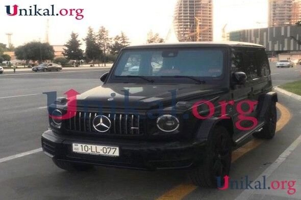 "Vertu"su olan İcra Başçısı Rəcəb Babaşovun brend geyimi, ayaqqabı və saatı - FOTOLAR