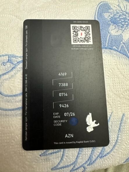 Körpə Muradın dəstəyə ehtiyacı var: Üzərinə qazan aşırdaraq yanıb - FOTO