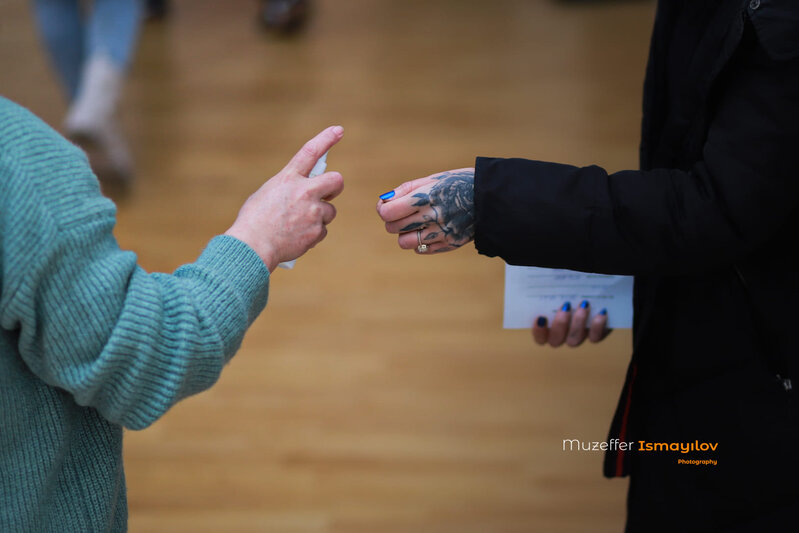 Qadın məhbuslar da səs verdilər - Fotolar