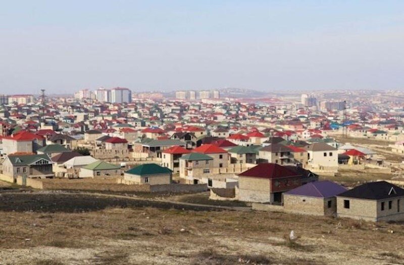 Yaşadığı yer üzrə qeydiyyata düşmək istəyən şəxslər nə etməlidirlər? - ARAŞDIRMA