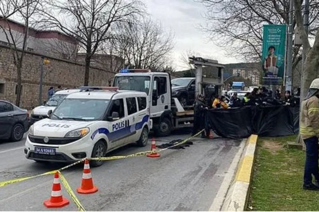 Hamilə qadın betonqarışdıran maşının altında qalaraq ölüb - VİDEO