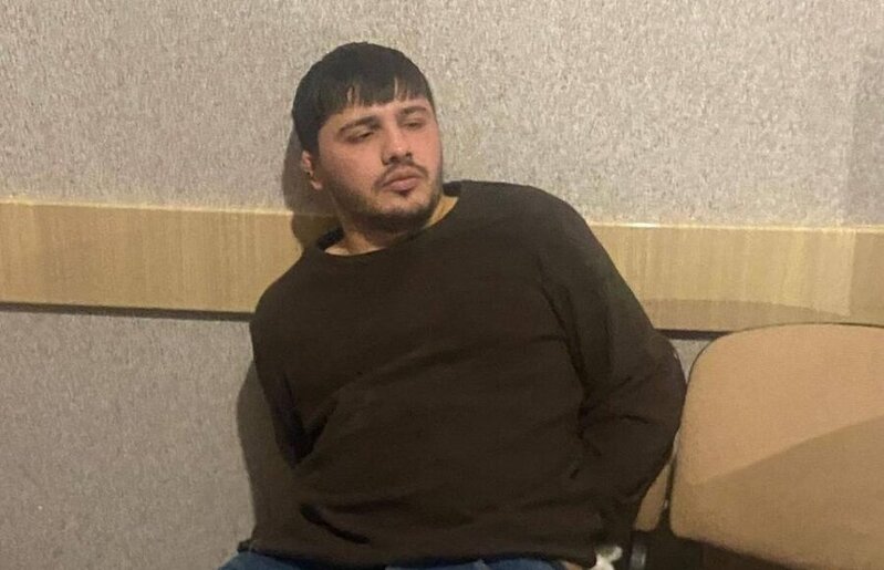 Şizofreniya ağıllı adamların xəstəliyidir! Həqiqətən kimdir DƏLİ? - VİDEO