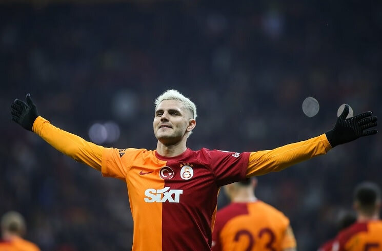 İkardinin bu addımı gündəm oldu