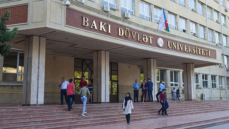 Dosentlə BDU arasında qalmaqal davam edir - Qabil Əhmədov Ali Məhkəməyə üz tutdu