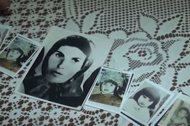 Ailə üzvlərini itirən Xocalı sakini: "Şəkillərlə təskinlik tapıram" - VİDEO