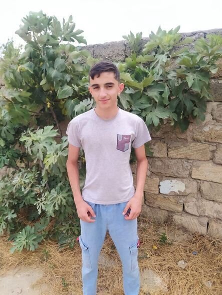 14 yaşlı Nurəlinin anası fəryad edir: "Bəzən günlərlə yemək ala bilmirik" - FOTO