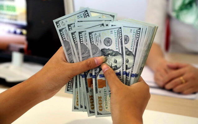 Azərbaycanda dollara tələb niyə kəskin artıb?