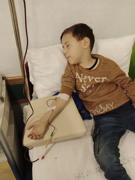 İki övladı da eyni xəstəlikdən əziyyət çəkən ata: Dəstəyə ehtiyacımız var - FOTO