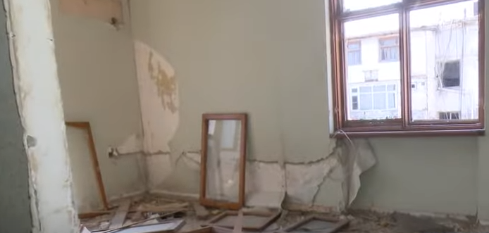 Nərimanov rayonunda bina söküntüsü narahatlıq yaradıb! Tikinti şirkəti sakinlər ilə dil tapa BİLMİR - VİDEO