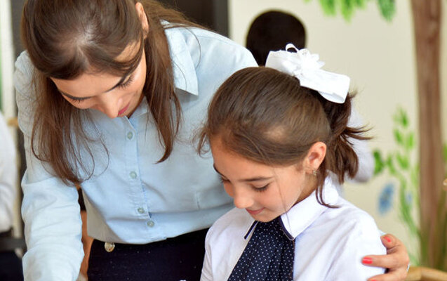 "3000 manat maaş alan müəllimlərimiz var"