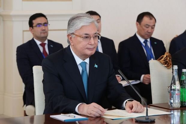 Qazaxıstan prezidenti Füzuli şəhərinin Baş planı ilə tanış olub