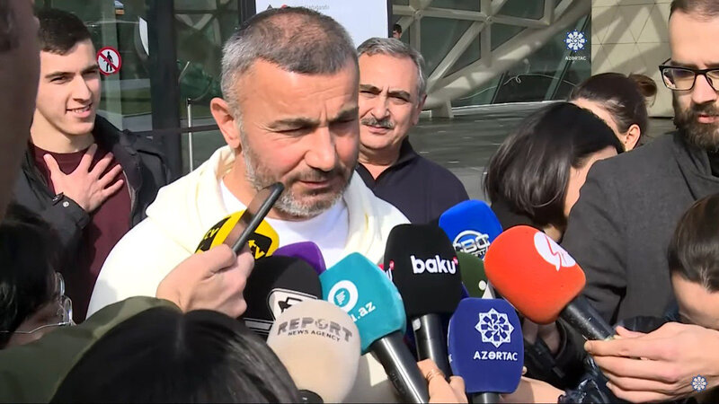 Qurbanov xarici klublardan ona gələn təkliflərdən danışdı: "Mən "Qarabağ"a çox bağlıyam"