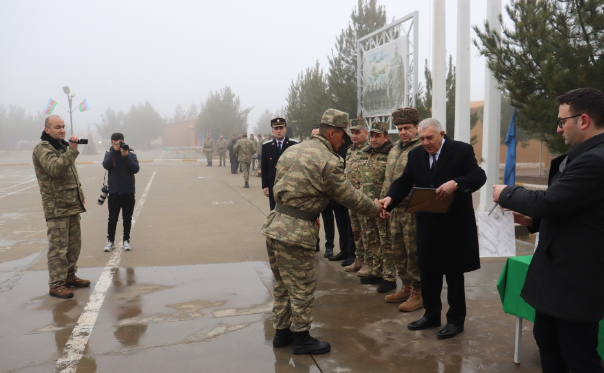 Hərbi Prokurorluq işçiləri Müdafiə Nazirliyinin yüksəkrütbəli vəzifəli şəxsləri ilə birgə Novruz bayramı ərəfəsində hərbi hissələrdə olublar
