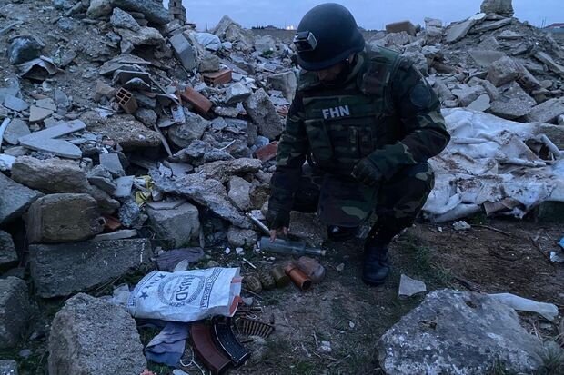 Avropanın ən bahalı oyunçularının simvolik komandası - SİYAHI