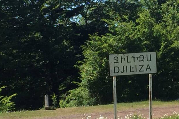 Ermənistan kəndi Gürcüstana qaytaracaq?