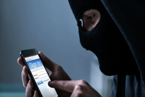 Telefonunuz oğurlansa nə etməli? - 5 faydalı məsləhət