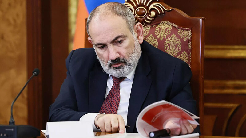 Paşinyan istefa verir