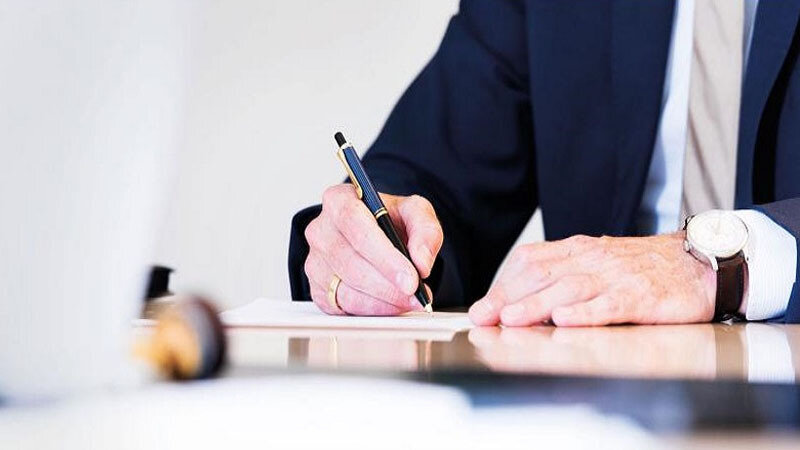 Nazir "TikTok"da canlı yayım açan rəis müavinini işdən çıxardı (FOTO)