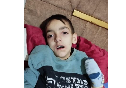 12 yaşlı Ömərin anası yardım diləyir - FOTO