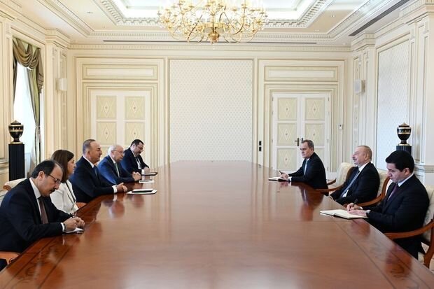 İlham Əliyev Mövlud Çavuşoğlunu qəbul edib - YENİLƏNİB + FOTO