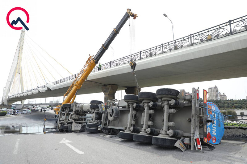 Heydər Əliyev prospektindəki qəza yerindən - Video - Fotolar