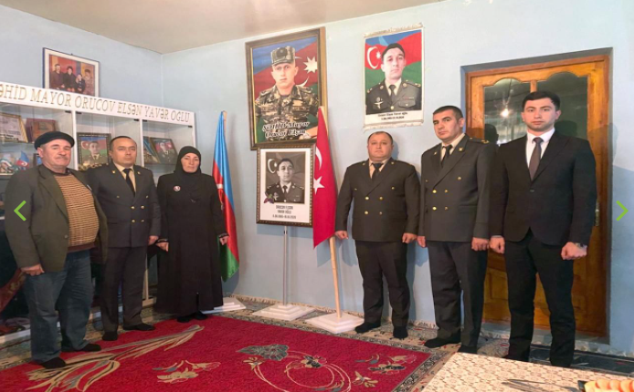 Naxçıvan hərbi prokurorluğunun əməkdaşları Şəhid ailələrini ziyarət ediblər - FOTO