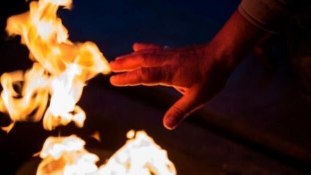 Keçmiş arvadını benzin töküb yandıran şəxs şikayətçidir