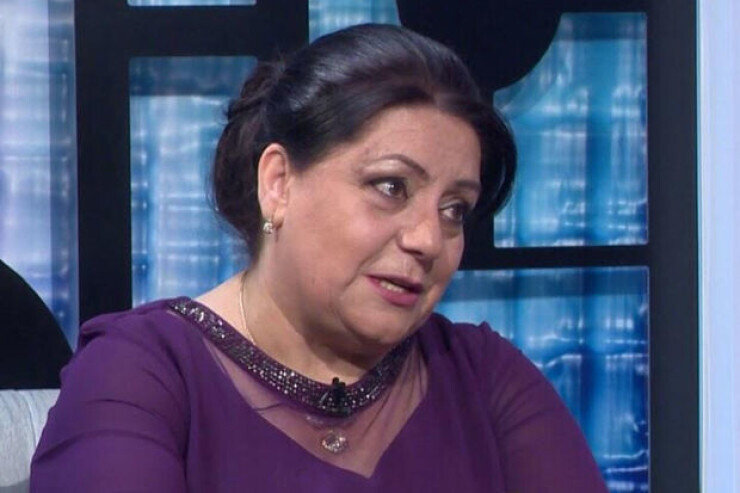 "Müğənnilər qadağan olunmuş əzalarını göstərirlər" - Xalq artisti