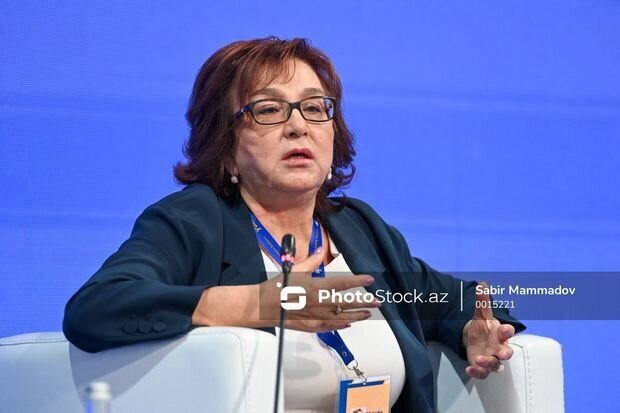 Məleykə Abbaszadə: "Yüksək bal toplayanların çoxluğunu sualların sadə olması ilə əlaqələndirmək səhvdir"