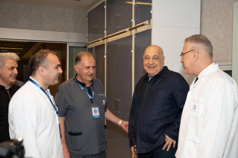 Çingiz Abdullayev evə buraxıldı - Fotolar