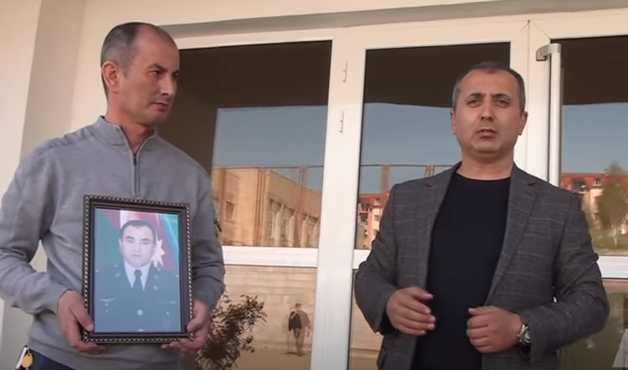 Beşinci sinifdə tərk etdikləri məktəbə 36 il sonra belə qayıtdılar: Onlarla birlikdə şəhid də gəldi - VİDEO