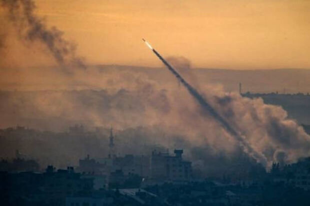 İsrail "Hizbullah" döyüşçülərinin yerləşdiyi binaya zərbə endirib, ölənlər var