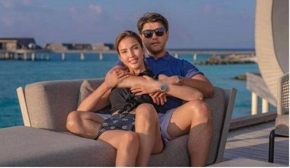 Arvadını döyüb öldürən qazaxıstanlı nazirin telefonu araşdırılacaq: Şifrəsi əldə edilib - FOTO