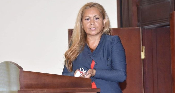 Zakir Qaralovun əmisi qızı məhkəməyə verildi