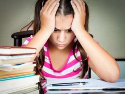 Abituriyent intiharlarının qarşını necə almaq olar? - AÇIQLAMA