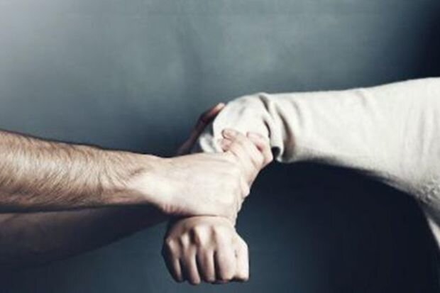 Azərbaycanda 23 yaşlı qızın 45 yaşlı kişi tərəfindən qaçırıldığı iddia olunur