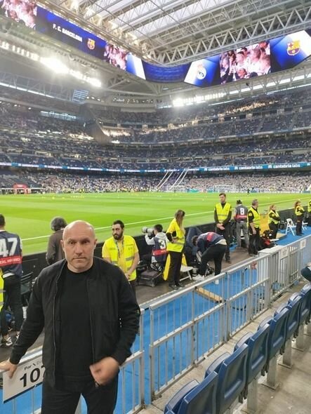 Azərbaycanlı baş məşqçi Xavi ilə görüşəcək - FOTO