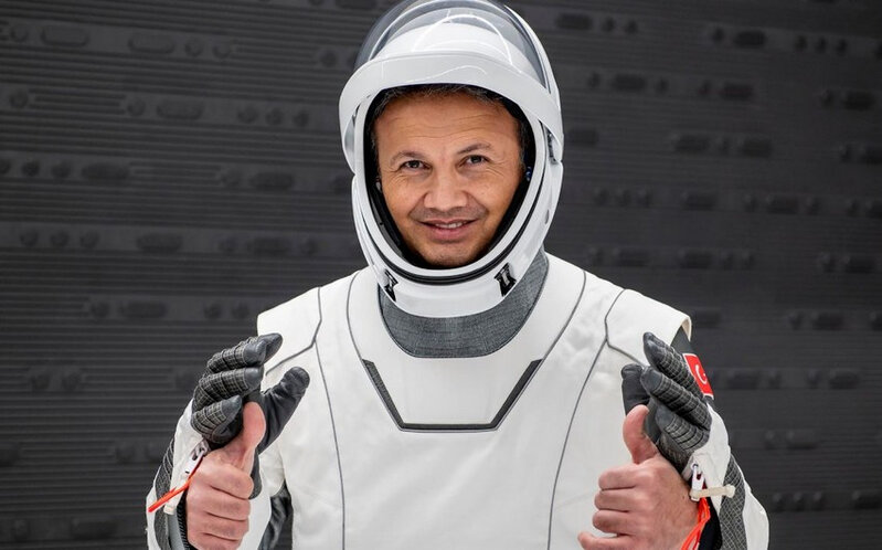 Türkiyənin ilk astronavtı Azərbaycana gələcək
