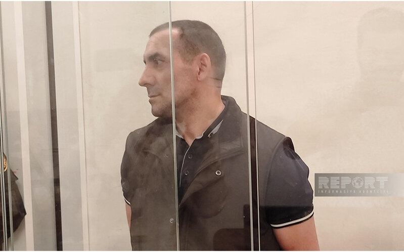 Maşında öz yerinə it sümükləri yandıran şirkət rəhbərinə hökm oxunub - FOTO