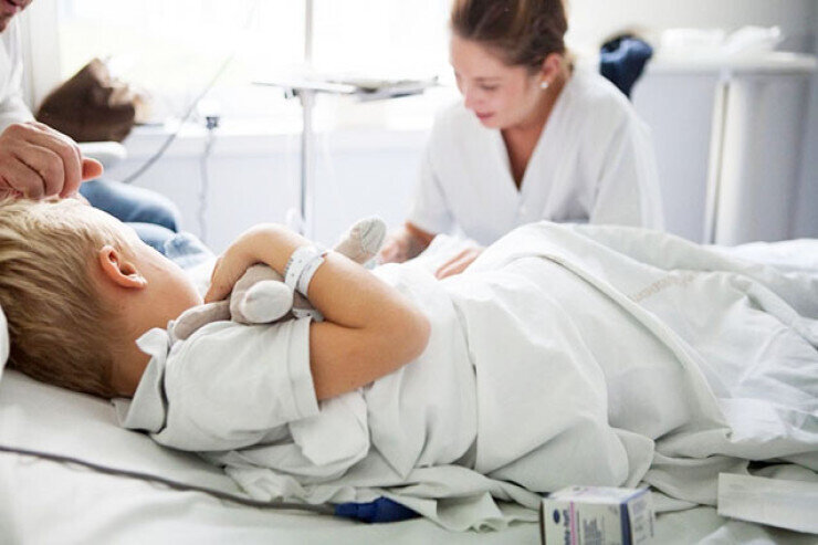 Bakıda özəl klinikada əməliyyat olunan uşaq öldü