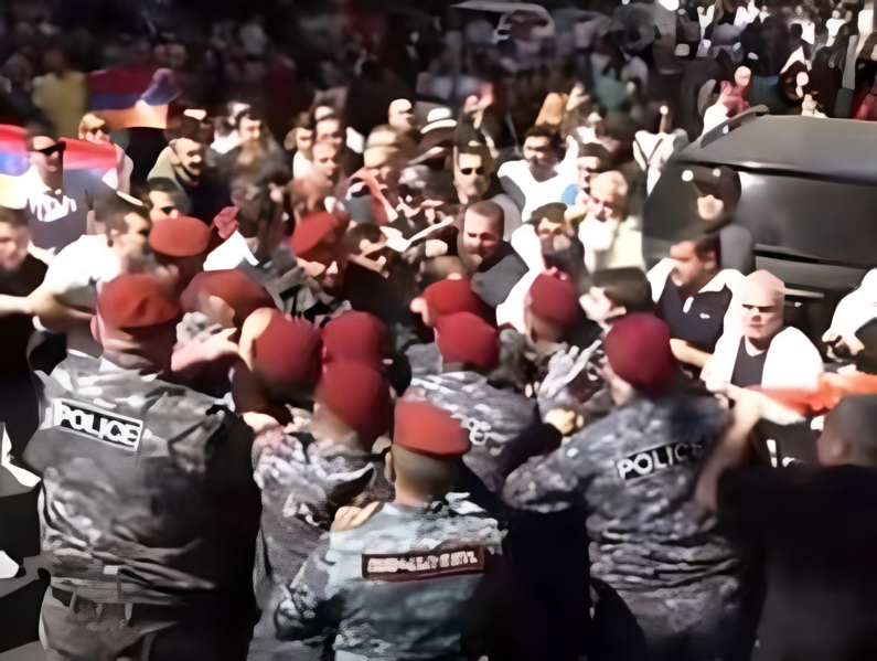 Tavuşdakı aksiyalara Azərbaycan polisi müdaxilə edə bilər? - AÇIQLAMA