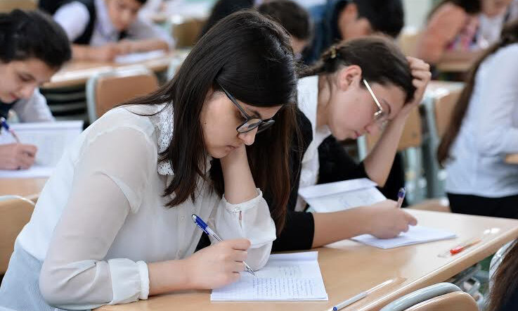 Azərbaycanda qızlar təhsil haqqından AZAD OLUNA BİLƏR? - AÇIQLAMA