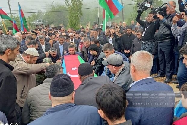 Lerikdə Birinci Qarabağ müharibəsinin şəhidi dəfn edilib - FOTO